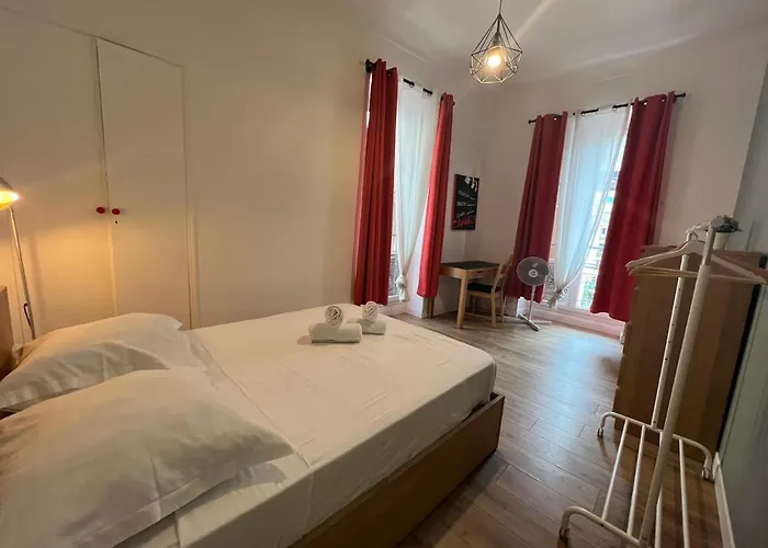 Otel Chez Bastien *